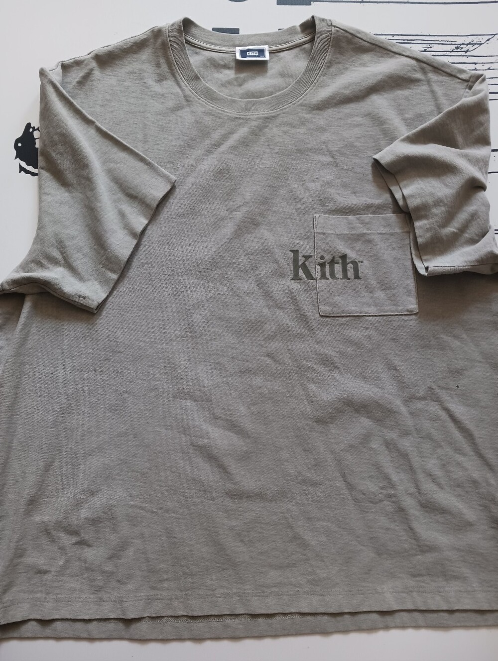 Kith T Shirt S8ze XXL, sage Color